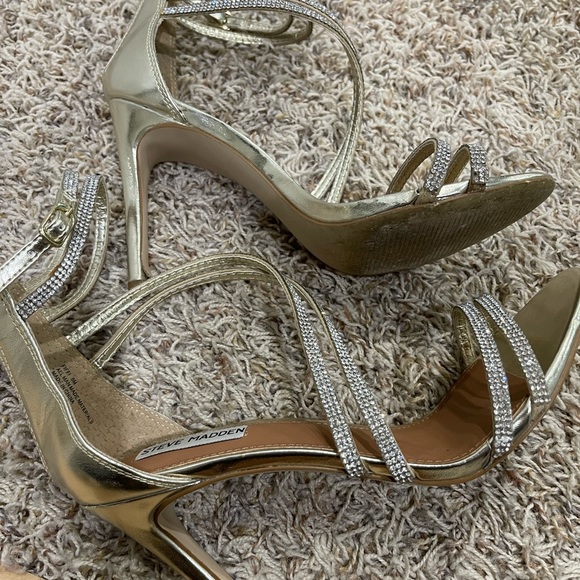 Steve Madden heels. - Picture 3 of 4